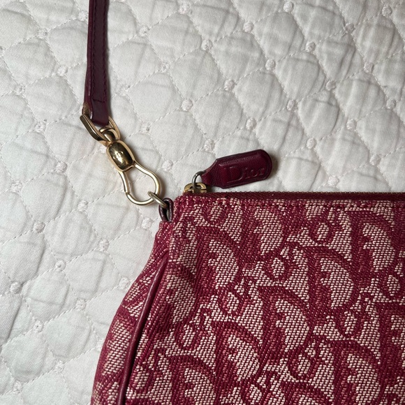 DIOR RED TROTTER SADDLE - Picture 4 of 7